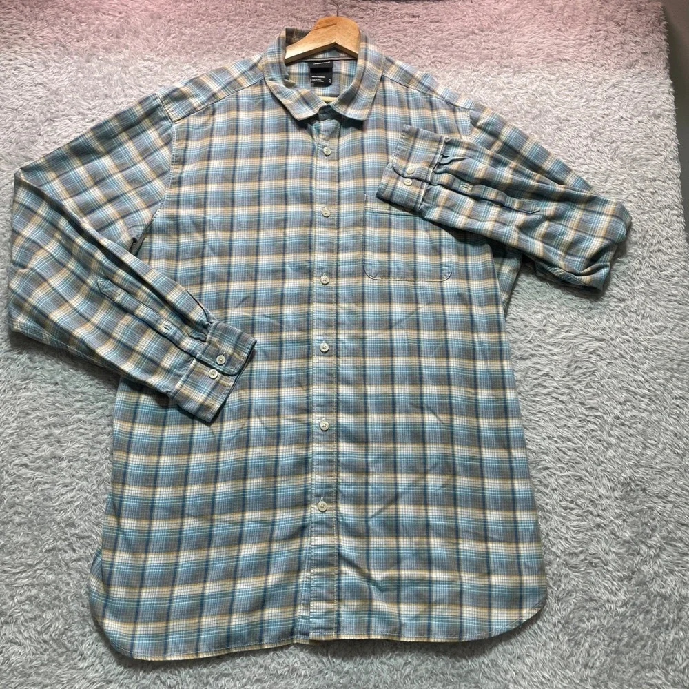 The North Face Mens XL Blue Plaid Button Down Long Sleeve Shirt Flannel Style